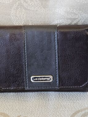 Liz Claiborne Brown Leather Wallet